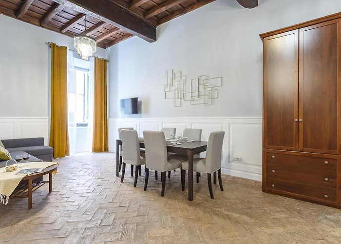 Casalice Trevi * روما